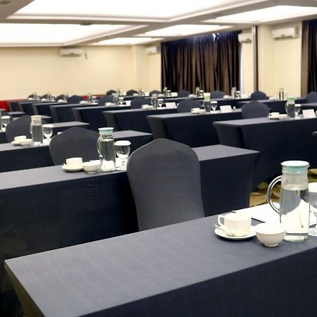 Aston Inn Gideon Batam Nagoya Ngoại thất bức ảnh